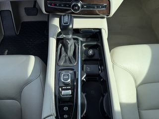 Volvo XC 90 2016 D5 AWD 4X4 AUTO ΕΛΛΗΝΙΚΟ PANORAMA-LEATHER-NAVI ΜΕ ΑΠΟΣΥΡΣΗ-thumb-8