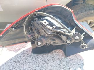 ΠΙΣΩ ΦΑΝΑΡΙΑ CORSA E-thumb-3