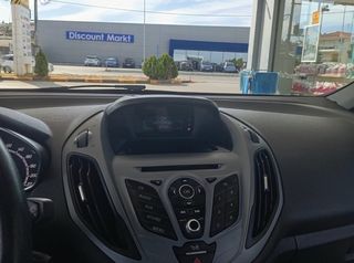 Ford B-Max 2016-thumb-6