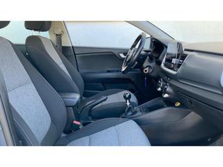 Kia Stonic 2021 OPTIMUM-thumb-11