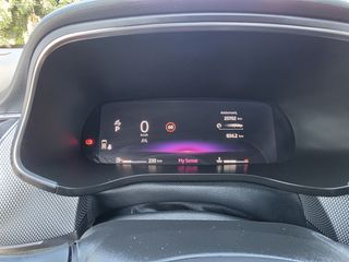 Renault Arkana 2024 automatic hydrid-thumb-16