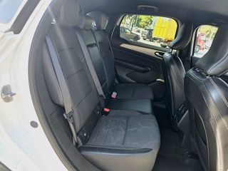 Renault Arkana 2024 automatic hydrid-thumb-10