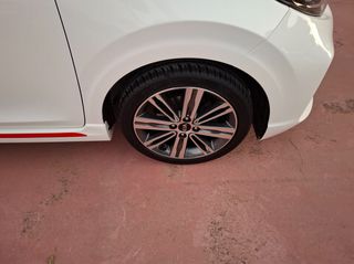 Kia Picanto 2020 1.2 GT LINE-thumb-9