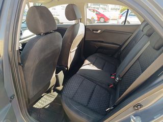 Kia Rio 2023 1.2cc INSTYLE-thumb-12