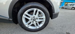 Toyota C-HR 2023 1.8 HYBRID CLUB ΕΛΛΗΝΙΚΗΣ ΑΝΤΙΠΡΟΣΩΠΕΙΑΣ/ΣΑΝ ΚΑΙΝΟΥΡΙΟ-thumb-15