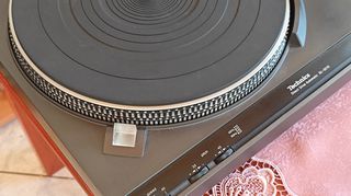 Technics SL-3210 Direct Drive Automatic-thumb-1