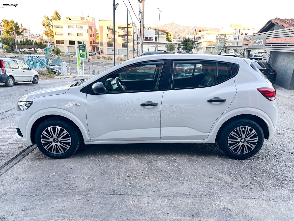 Dacia Sandero thumbnail 4