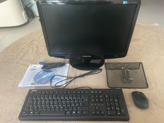 Σετ Γραφείου - Οθόνη Samsung 20" ,πληκτρολόγιο, ποντίκι