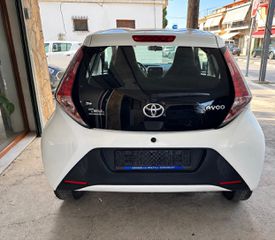 Toyota Aygo 2016-thumb-4