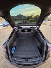 Tesla Model Y 2023 PERFORMANCE-thumb-8