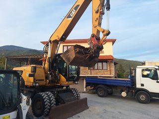 Εκσκαφέας Με Λάστιχα CAT 2009 316D