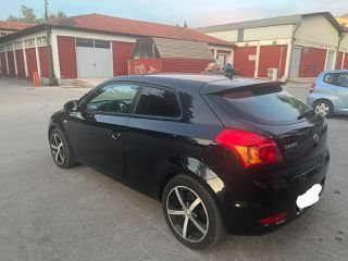 Kia ProCeed / pro_cee'd 2010-thumb-3