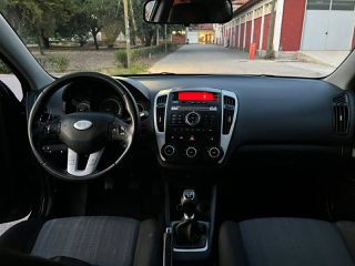 Kia ProCeed / pro_cee'd 2010-thumb-6
