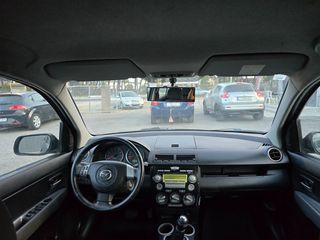 Mazda 2 2005-thumb-6