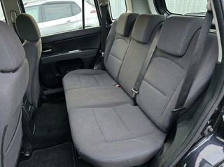 Mazda 2 2005-thumb-9