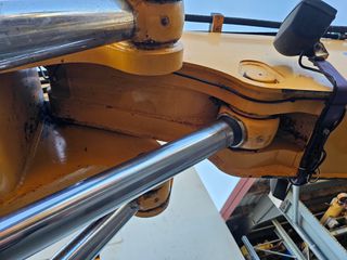 Εκσκαφέας Με Λάστιχα Liebherr 2002 Α906 LITRONIC-thumb-5