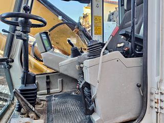Εκσκαφέας Με Λάστιχα Liebherr 2002 Α906 LITRONIC-thumb-9