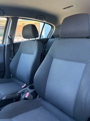 Opel Astra 2008-thumb-4