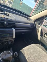 Land Rover Freelander 2004-thumb-5