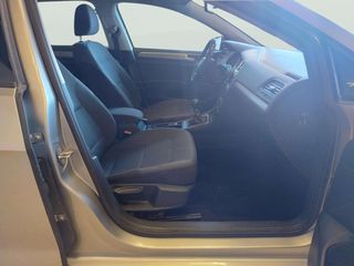 Volkswagen Golf 2015 Active 1.0 TSI BlueMotion-thumb-14
