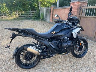 Bmw R 1300 GS 2023 Triple Black Edition TE-thumb-2