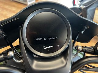 Vespa GTV 310 2026 Verde Ribelle Matt!!!! ΕΤΟΙΜΟΠΑΡΑΔΟΤΟ!!!-thumb-10