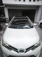 Toyota Auris 2014 HYBRID AUTOMATIC