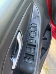 Hyundai i 30 2017 1.0 θερμαινόμενα καθίσματα-thumb-12