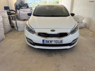 Kia Ceed / cee'd 2013-thumb-1