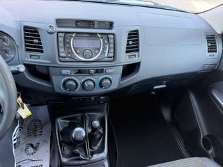 Toyota Hilux 2016 ΜΟΝΟΚΑΜΠΙΝΟ 4Χ4!!!-thumb-23