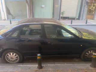 Audi A4 2001-thumb-3