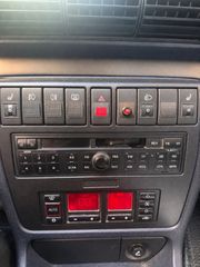Audi A4 2001-thumb-6
