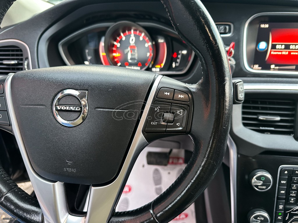 Volvo V40 Cross Country thumbnail 21
