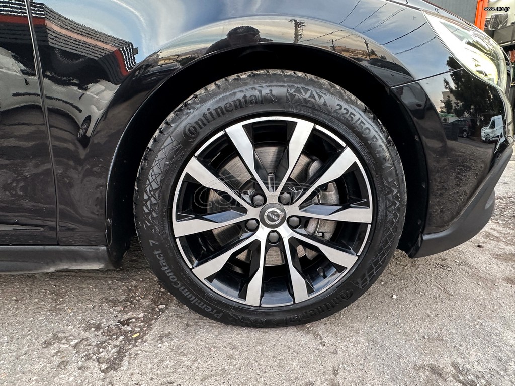 Volvo V40 Cross Country thumbnail 29
