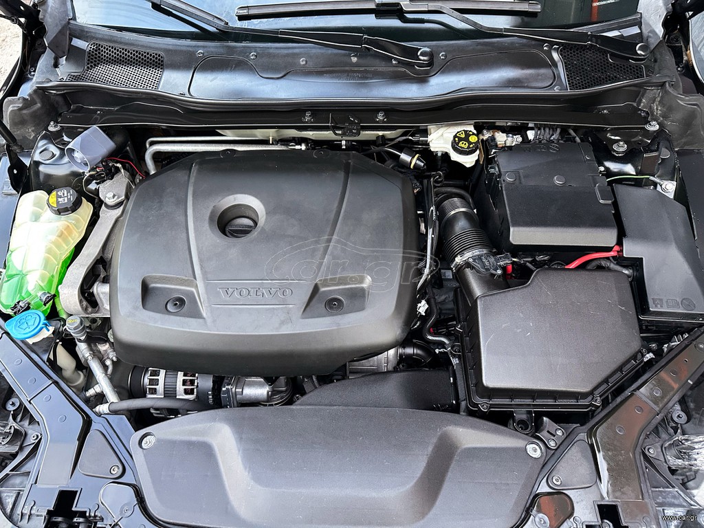 Volvo V40 Cross Country thumbnail 33