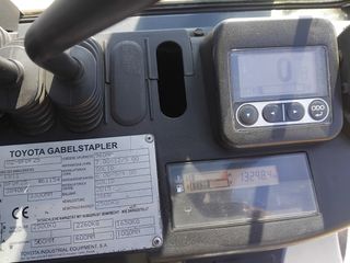 Toyota 2015 02-8FDF25-thumb-7