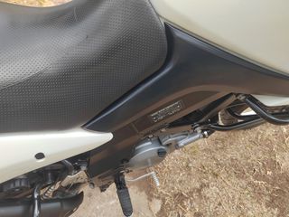 Suzuki V-Strom 650 2011 1οΧέρι,Αντ/ειας,Άριστο,01/11!!-thumb-53