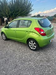 Hyundai i 20 2012-thumb-4