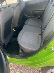Hyundai i 20 2012-thumb-8