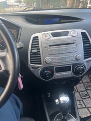 Hyundai i 20 2012-thumb-10