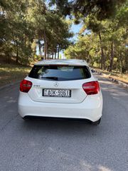 Mercedes-Benz A 180 2013-thumb-9