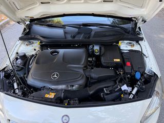 Mercedes-Benz A 180 2013-thumb-14