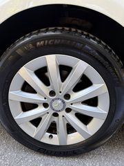 Mercedes-Benz A 180 2013-thumb-16