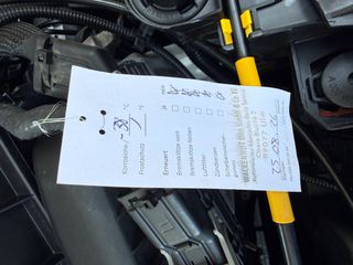 Mercedes-Benz A 180 2013-thumb-17
