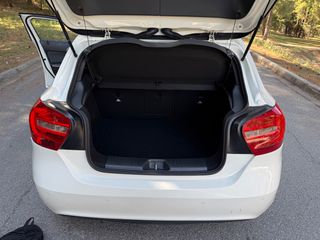 Mercedes-Benz A 180 2013-thumb-22