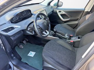Peugeot 2008 2015 BLUEHDI 120 STOP&START ALLURE-thumb-10