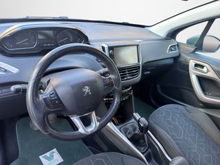 Peugeot 2008 2015 BLUEHDI 120 STOP&START ALLURE-thumb-11