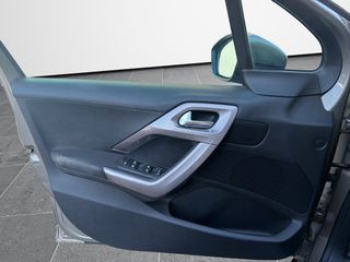 Peugeot 2008 2015 BLUEHDI 120 STOP&START ALLURE-thumb-13