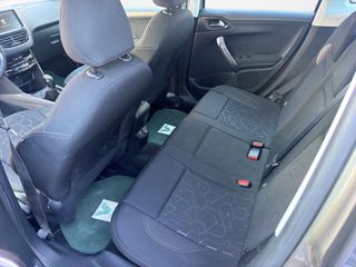 Peugeot 2008 2015 BLUEHDI 120 STOP&START ALLURE-thumb-14
