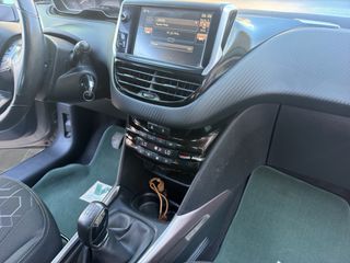 Peugeot 2008 2015 BLUEHDI 120 STOP&START ALLURE-thumb-16